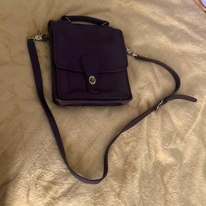 Vintage Coach crossbody purse